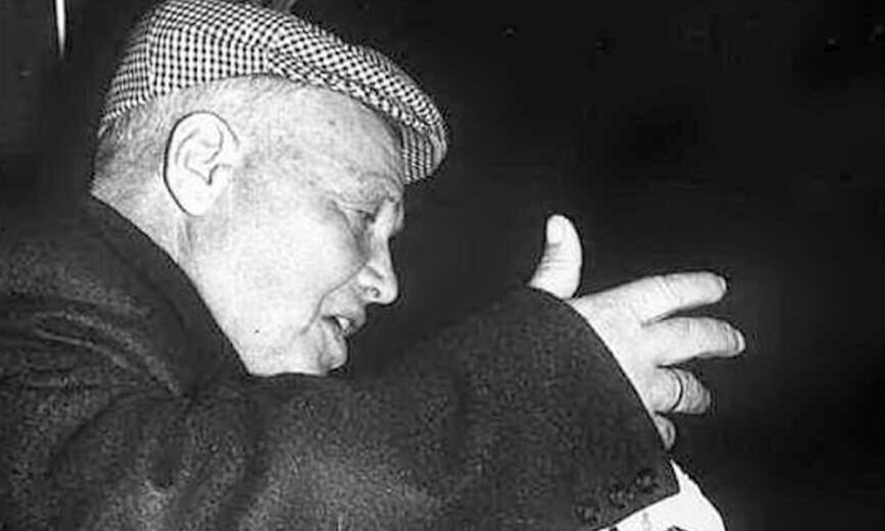 IMPROVISA UNA ANTIGA POESIA IMPROVISA UNA ANTIGA POESIA