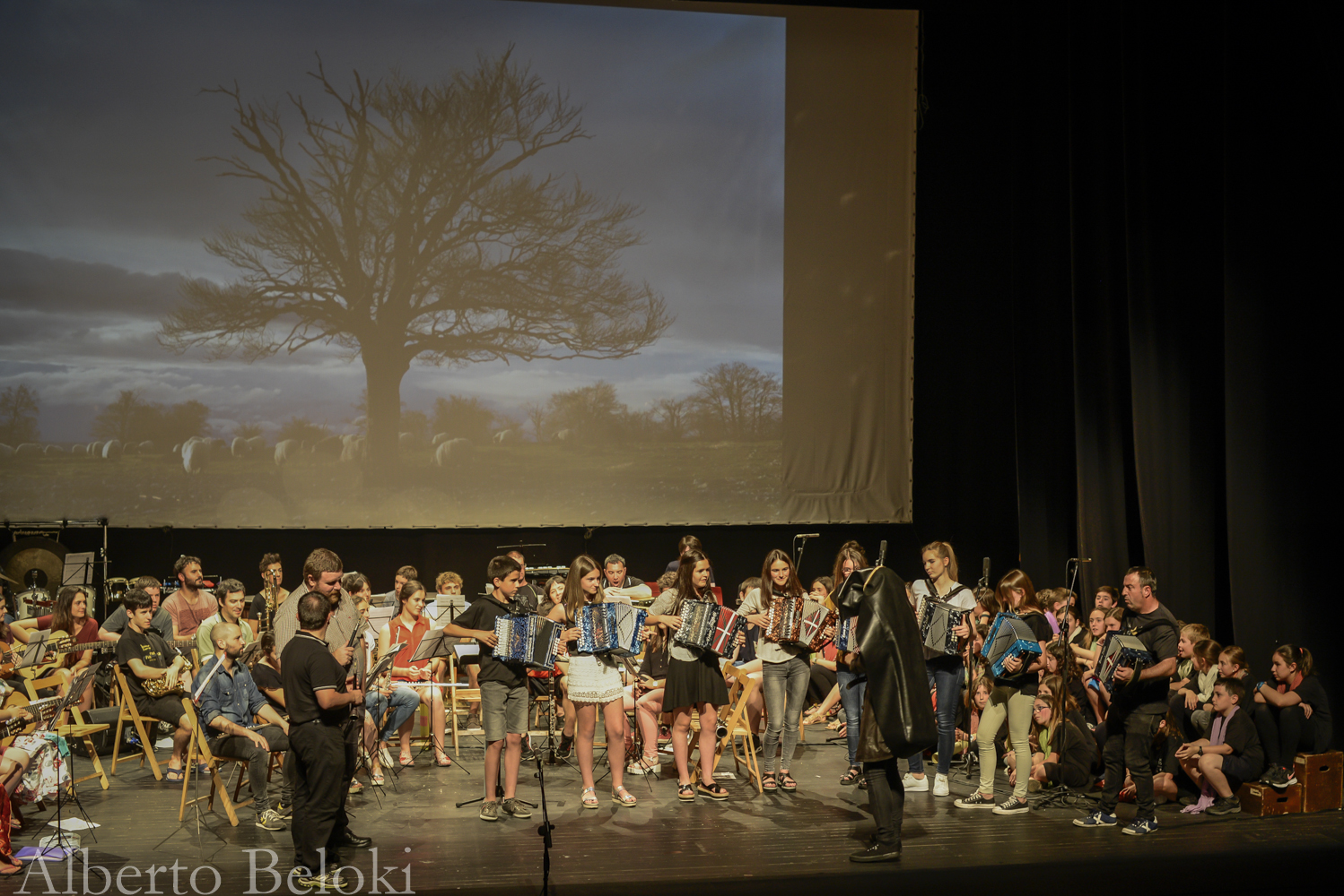 Juan Antxieta Musika Eskolaren jaialdia