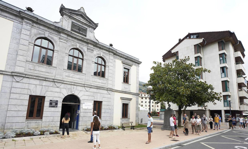 SOS | Osakidetza suntsitu nahi dute?