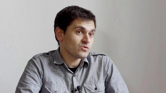 Asier Blas: "Abertzaleen arteko adostasunetik euskal gizartearen adostasunera pasatu behar dugu" Asier Blas: "Abertzaleen arteko adostasunetik euskal gizartearen adostasunera pasatu behar dugu"