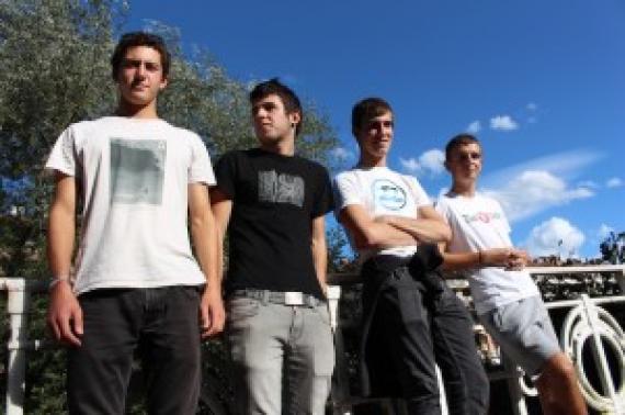 Verrater, Gaztetxean sortu zen punk doinua Verrater, Gaztetxean sortu zen punk doinua