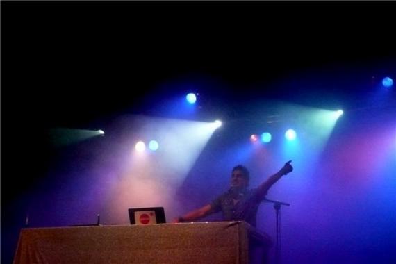 Zapatu iluntzean, Oihan Vega Disko Jartzailearen esku egongo da Sanagustin kulturguneko musika Zapatu iluntzean, Oihan Vega Disko Jartzailearen esku egongo da Sanagustin kulturguneko musika