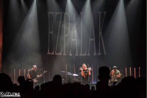 Ezpalak, Marte Lasarte eta Sara Zozaya aurtengo Aitzealdenk! festibalean.