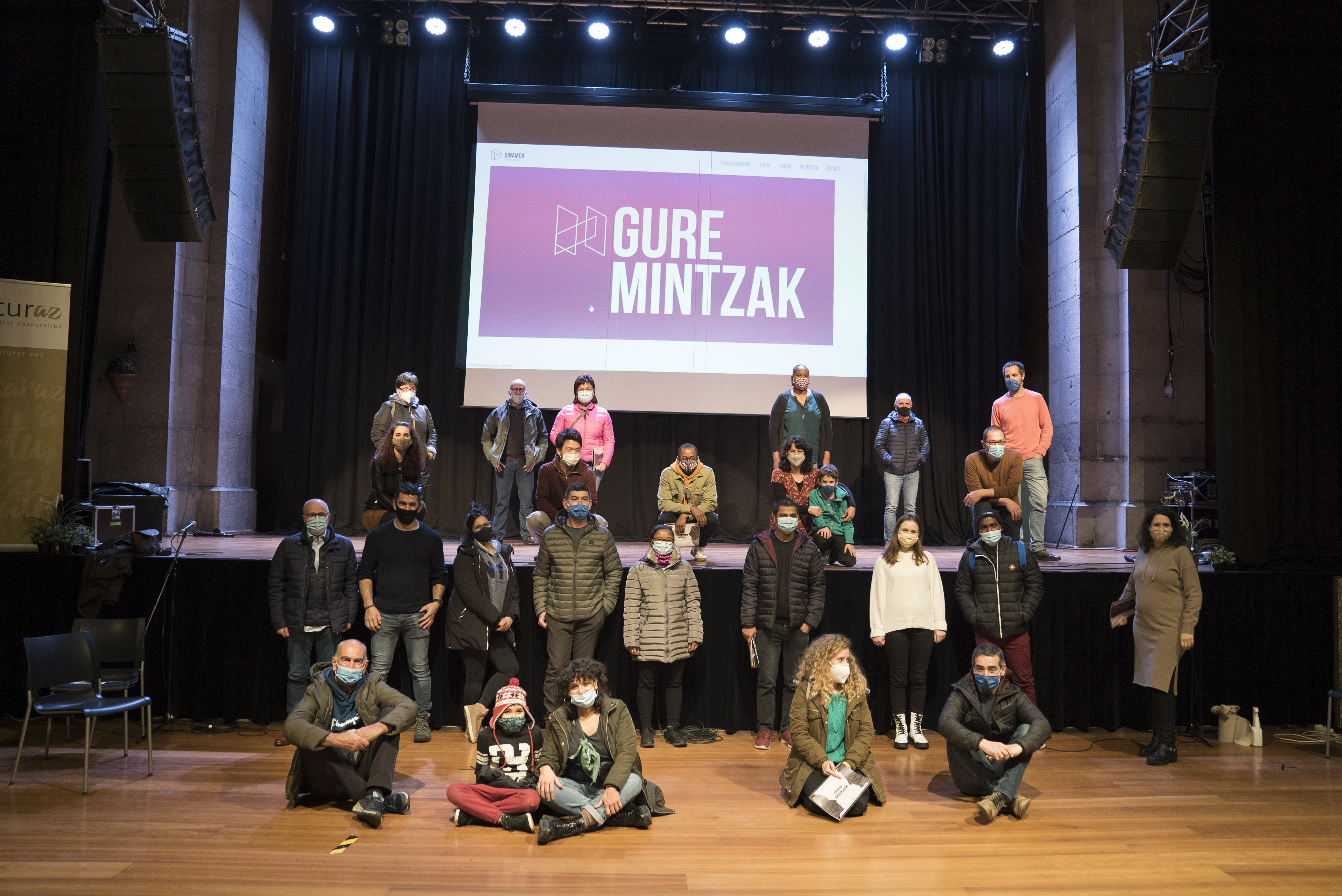 Hizkuntza aniztasuna, plazara Hizkuntza aniztasuna, plazara