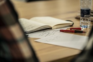 Amets Aranguren: Zer harreman dugu isiltasunarekin?